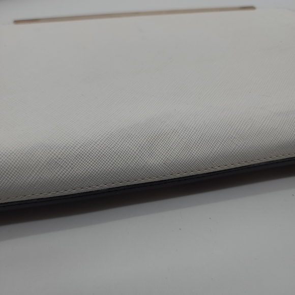 Marikai Black White Faux Saffiano Leather Gold Bar Wallet - Picture 7 of 16